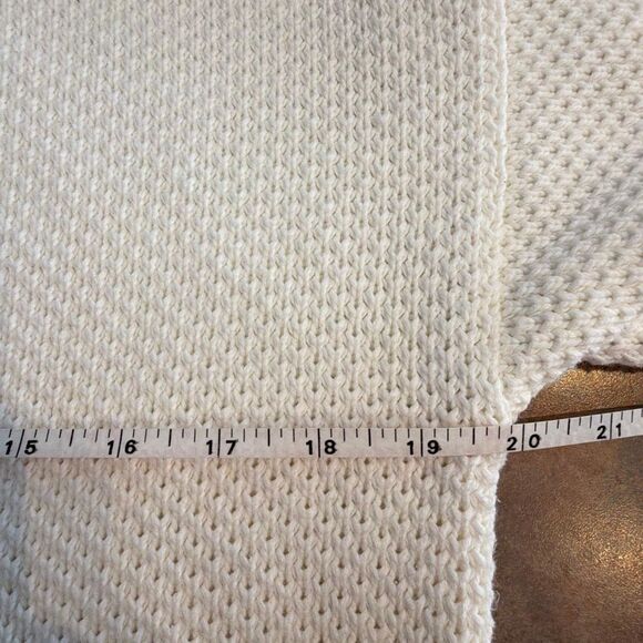 Northern Reflections Vintage Cardigan Cable Knit White Sweater Red Flowers Mediu - Picture 5 of 8